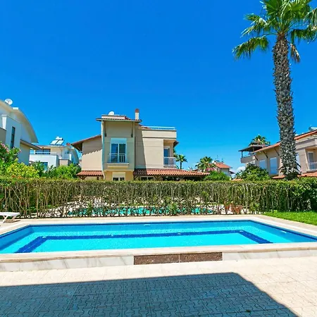 Paradise Town Legend Vila Belek