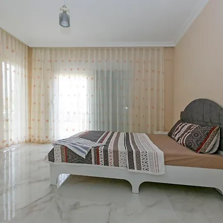 Paradise Town Legend Vila Belek